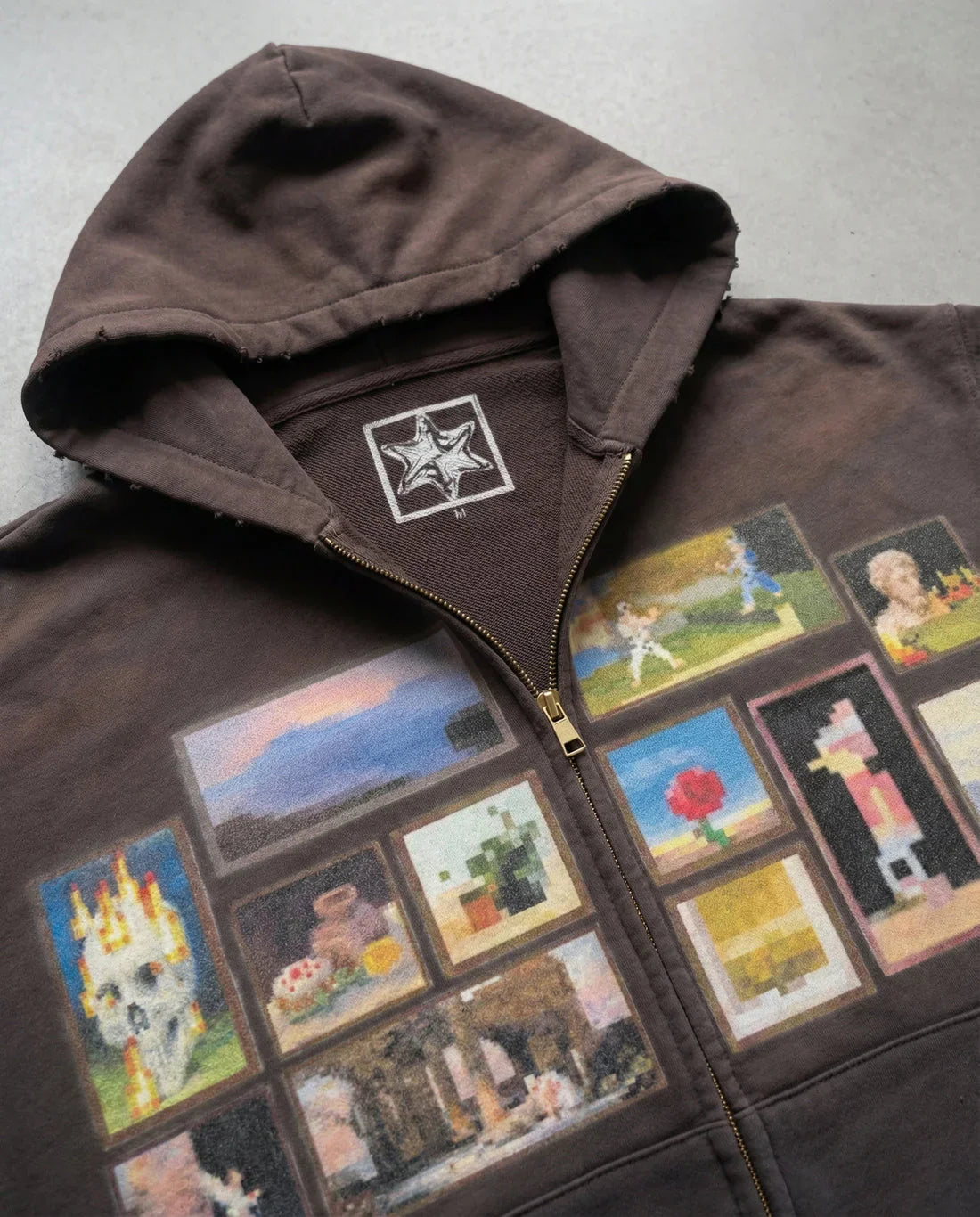 Gallery Zipup